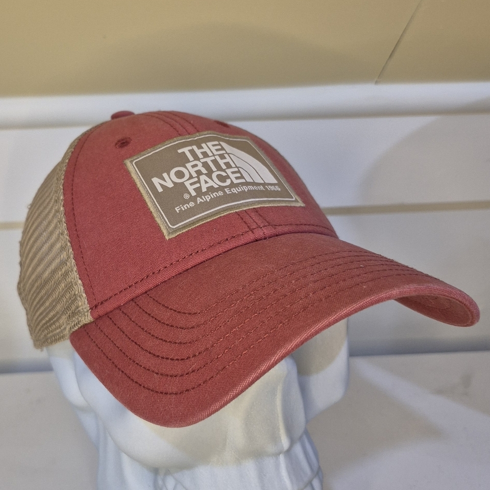 The North Face Red and Brown Cap 2094 - Picture 2 of 7